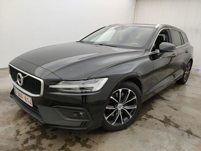 Volvo V60 diesel - 2018 V60 2.0 B4 MOMENTUM PRO GEARTRONIC, 2021