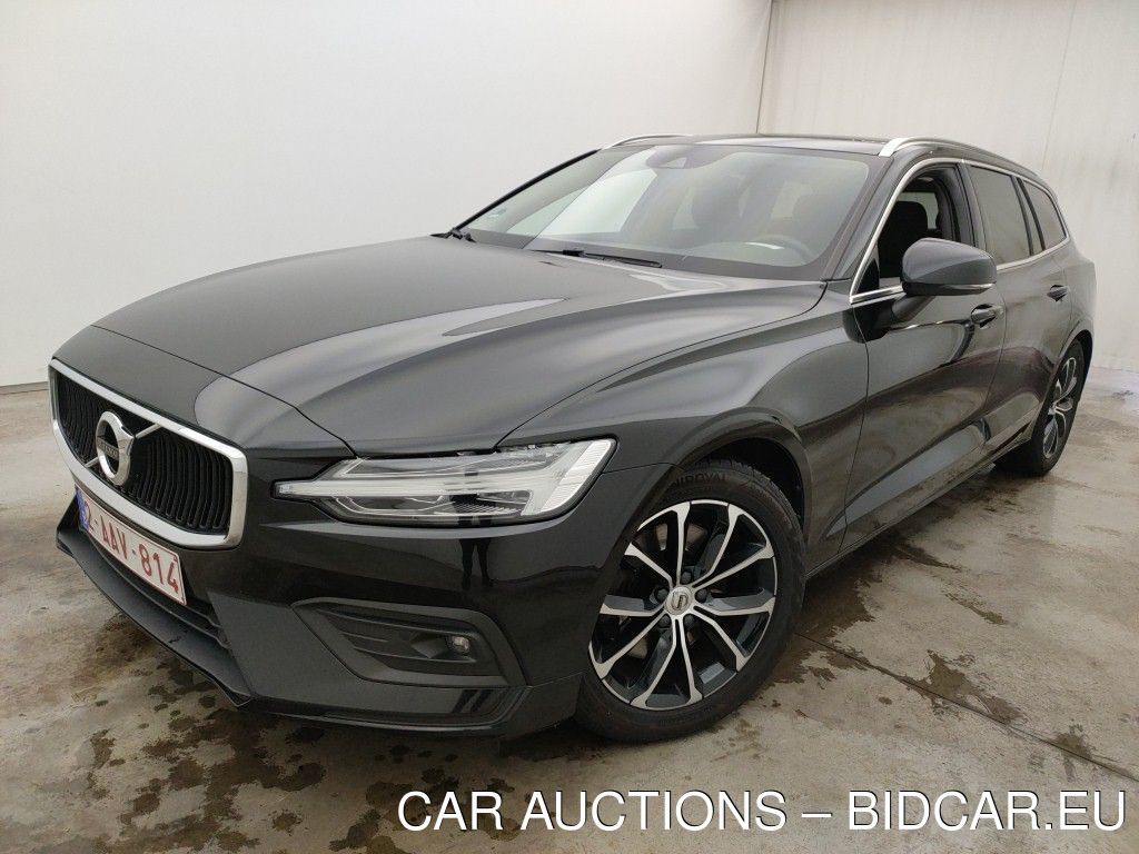 Volvo V60 diesel - 2018 V60 2.0 B4 MOMENTUM PRO GEARTRONIC, 2021