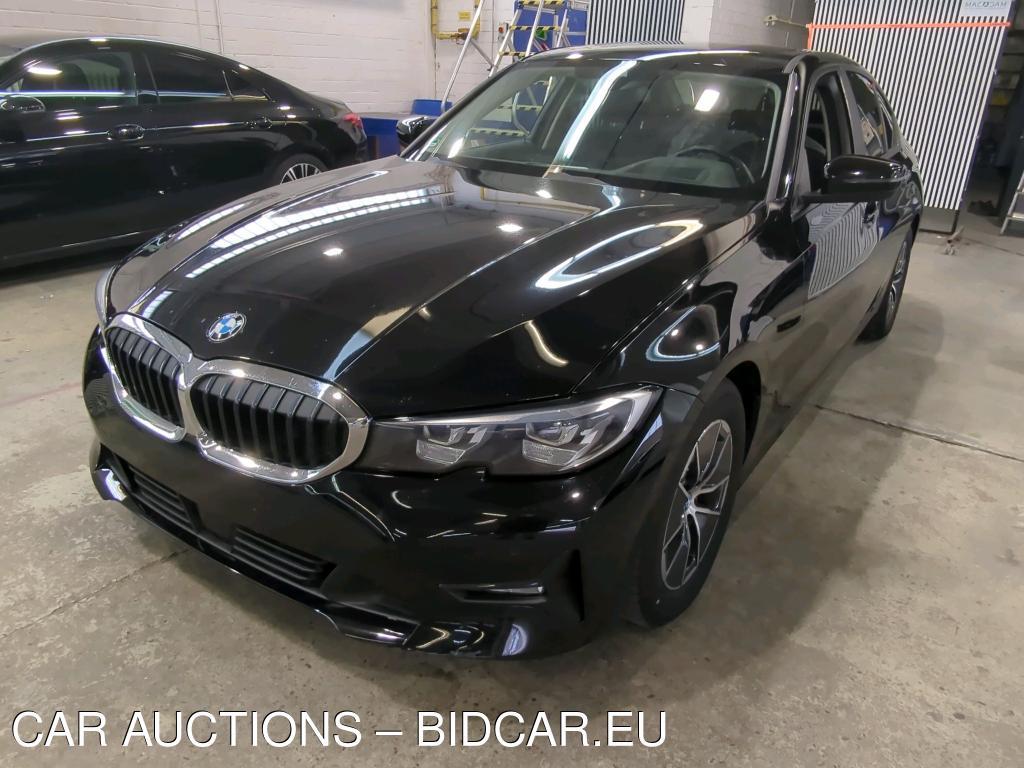 BMW 318D AUT. Advantage, 2020