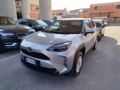 Toyota Yaris Cross 1.5H (116 CV) E-CVT Business, 2023