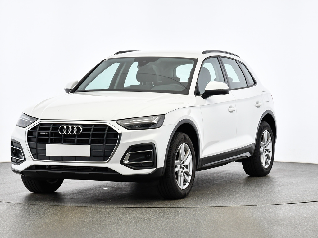 Audi Q5 50 TFSI e PHEV quattro (FY), 2021