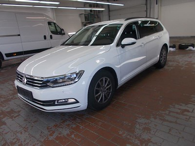 Volkswagen PASSAT 2.0 TDI SCR DSG COMFORTLINE VARIANT