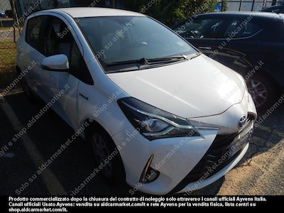 Toyota yaris 1.5 hybrid active hatchback -