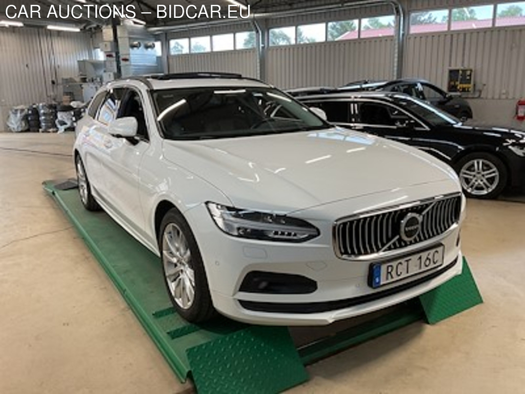 Volvo V90 B4 AWD Momentum Advanced Edt VOC Lounge Drag Skinn