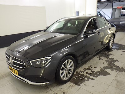 Mercedes-Benz E-klasse limousine E 200 d 9G-TRONIC Bus Sol 4d
