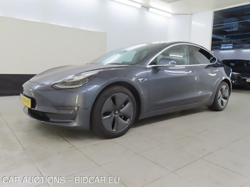 Tesla Model 3 Long Range Dual Motor AWD 4d