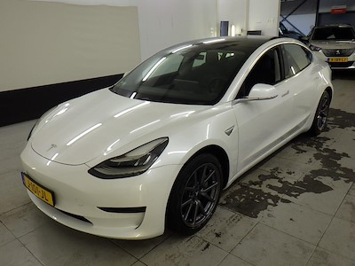 Tesla Model 3 Standard Range Plus RWD 4d