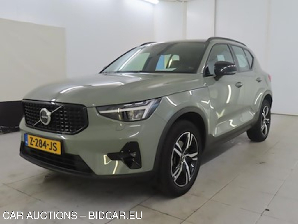 Volvo XC40 B4 automaat Plus - Dark 5d