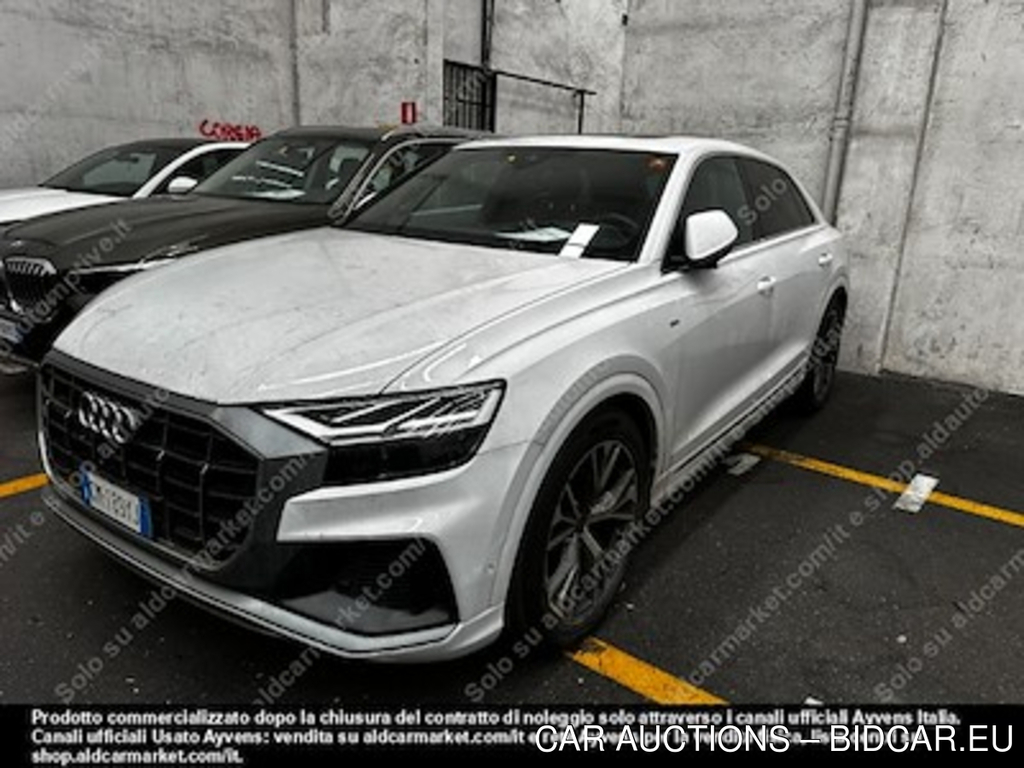 Audi Q8 50 tdi 210kw quattro -