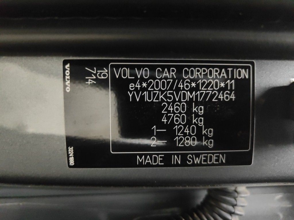 Volvo Xc60 diesel - 2017 XC60 2.0 B4 MOMENTUM PRO GEAR. ADBLUE, 2021