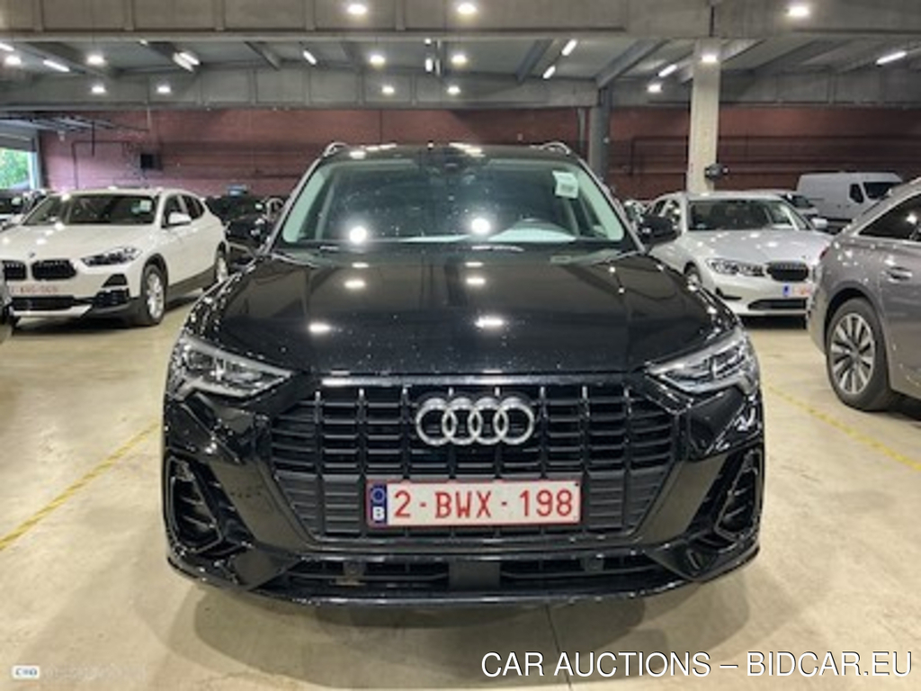 Audi Q3 1.4 45 TFSI E S TRONIC S LINE
