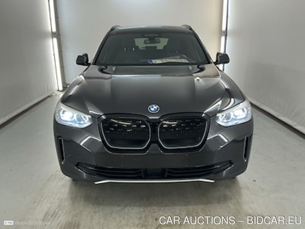 BMW IX3 80KWH AUTO
