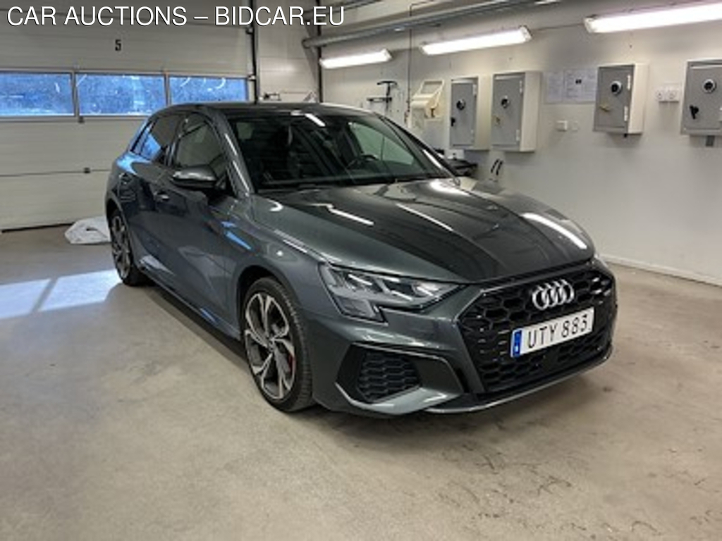 Audi A3 sportback Sportback 1.4 45 TFSI e S Line Cockpit Kamera