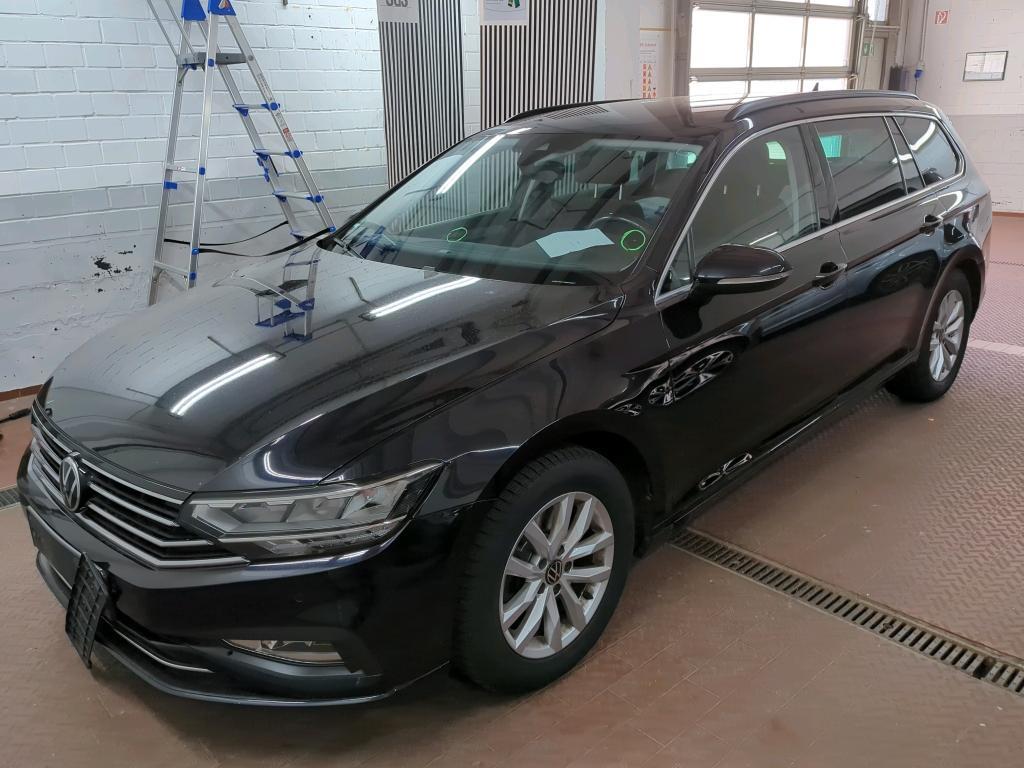 Volkswagen Passat VARIANT 2.0 TDI SCR DSG Business, 2021