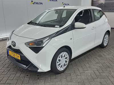 Toyota Aygo 1.0 VVT-I X-PLAY 5D 53KW, 2021