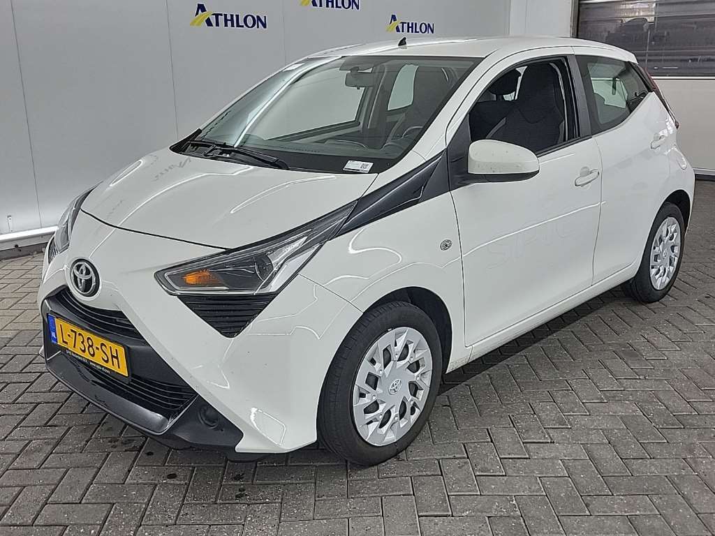 Toyota Aygo 1.0 VVT-I X-PLAY 5D 53KW, 2021