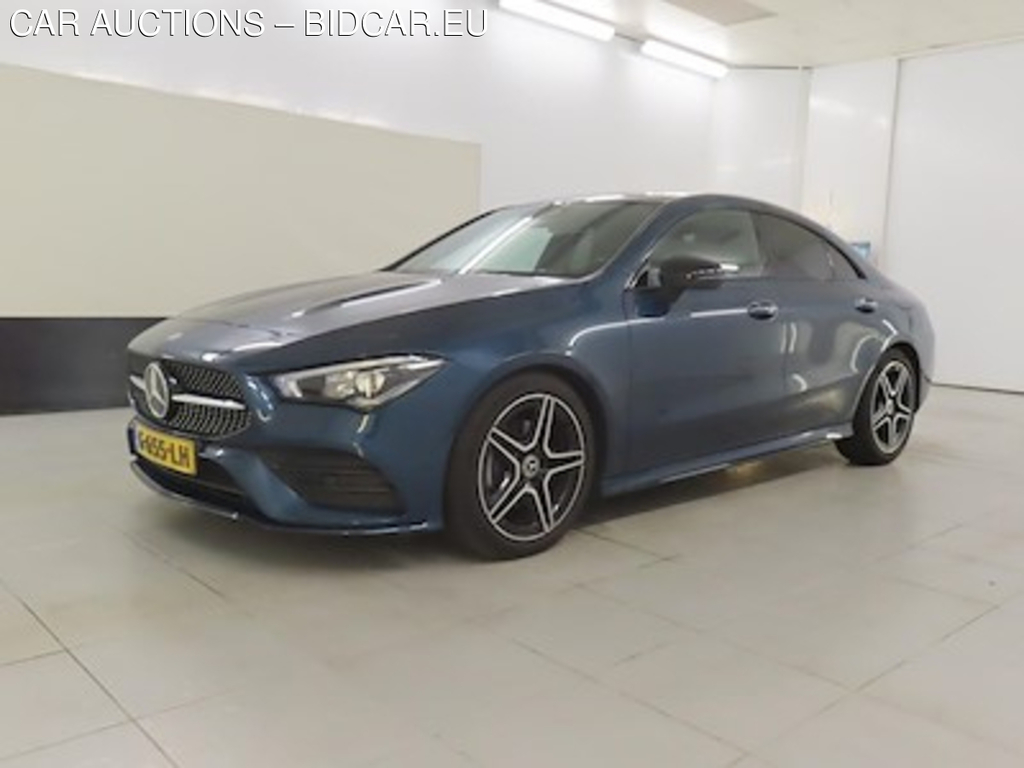 Mercedes-Benz CLA CLA 180 DCT Business Solution AMG 4d