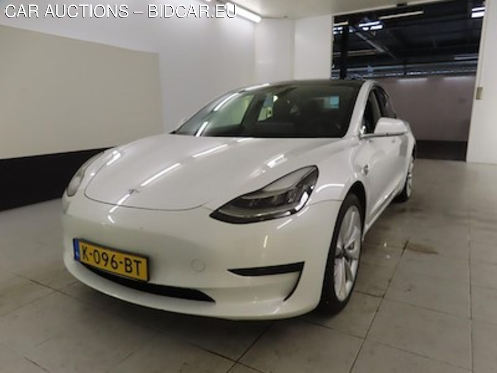 Tesla Model 3 Standard Range Plus RWD 4d