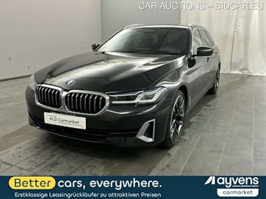 BMW 5er BMW 520d xDrive Touring Aut. Luxury Line Kombi, 5-turig, Automatik, 8-Gang