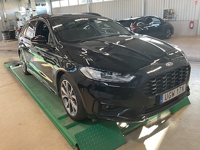 Ford MONDEO Kombi Hybrid ST-Line Drag Kamera Skinn/Alcantara Navi