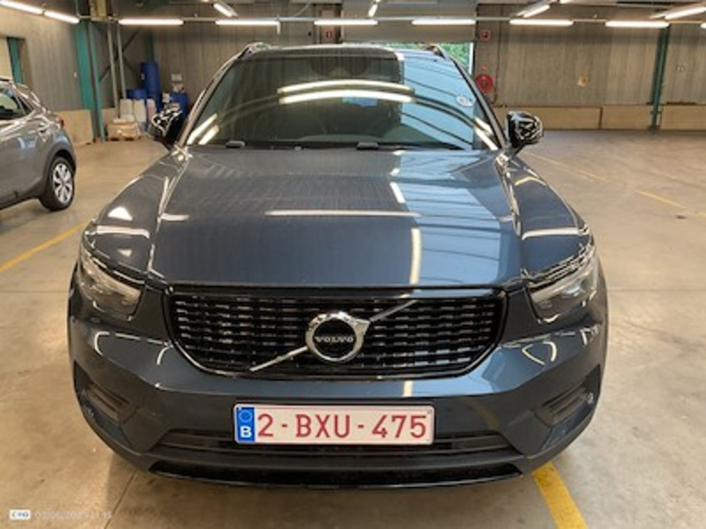 Volvo XC40 1.5 T2 R-DESIGN AUTO