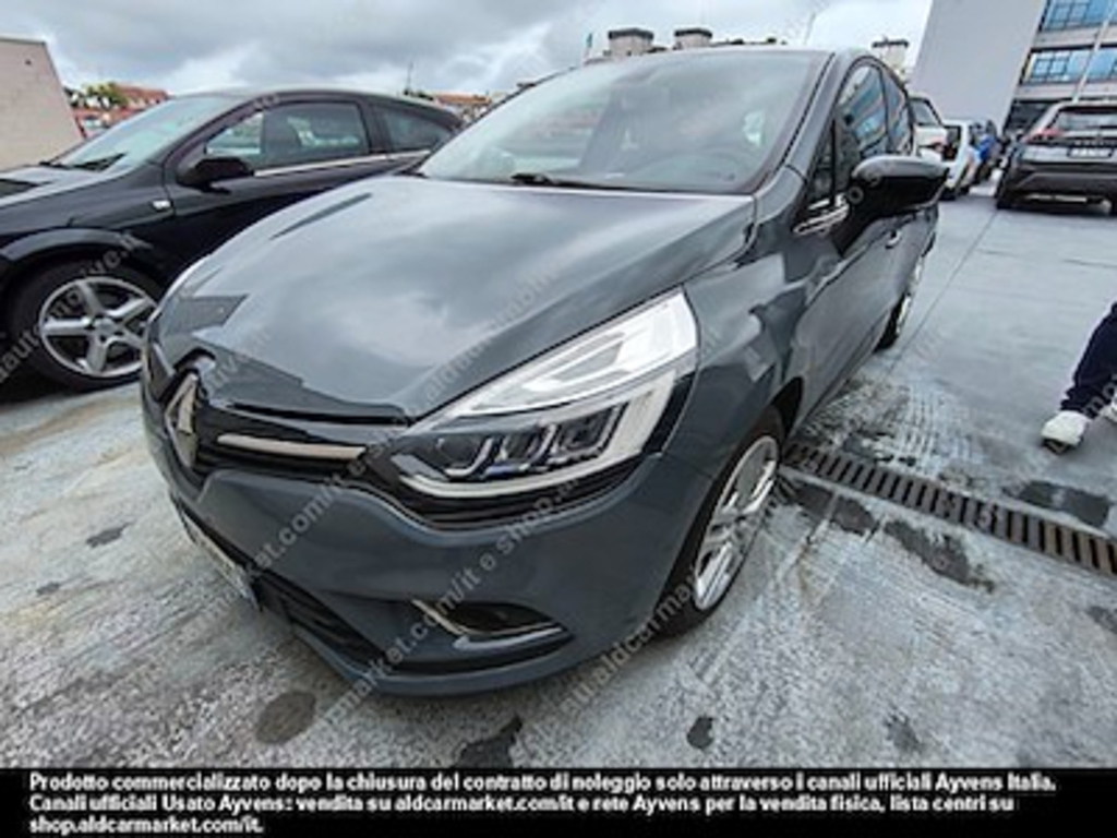 Renault clio 1.5 dci 75cv moschino -