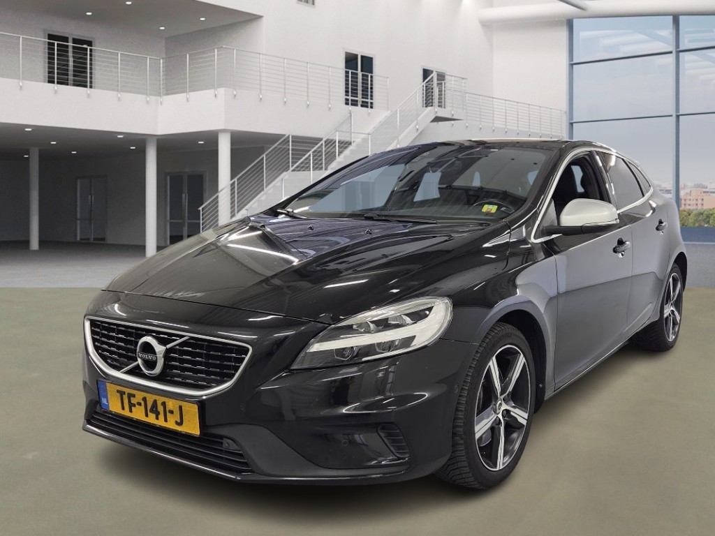 Volvo V40 2.0 T4 BUSINESS SPORT, 2018