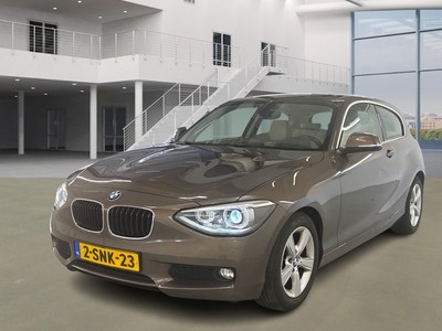 BMW 1-SERIE 116I UPGRADE EDITION, 2013