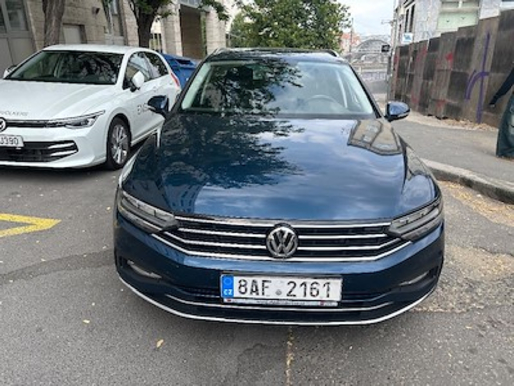 Volkswagen Passat 2.0 TDI 110kW BMT DSG Elegance Variant