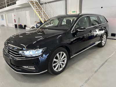 Volkswagen PASSAT 2.0 Tdi 200 Scr Elegance Variant Dsg UA!