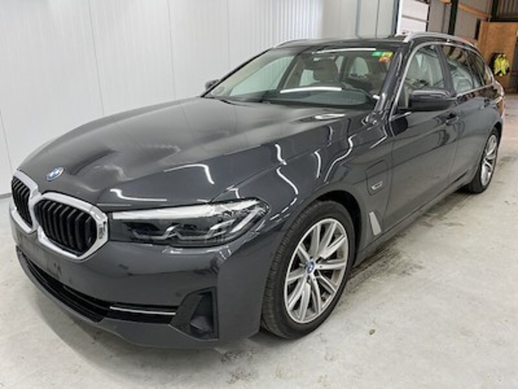 BMW Series 5 530e Touring F Sport Line UA!