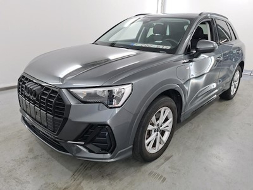 Audi Q3 1.4 45 TFSI E S TRONIC S LINE