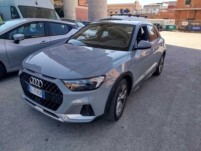 Audi A1 ALLSTREET 35 TFSI S Tronic Allstreet Base, 2022