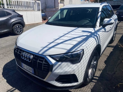 Audi Q3 35 TDI quattro S tronic Business, 2021