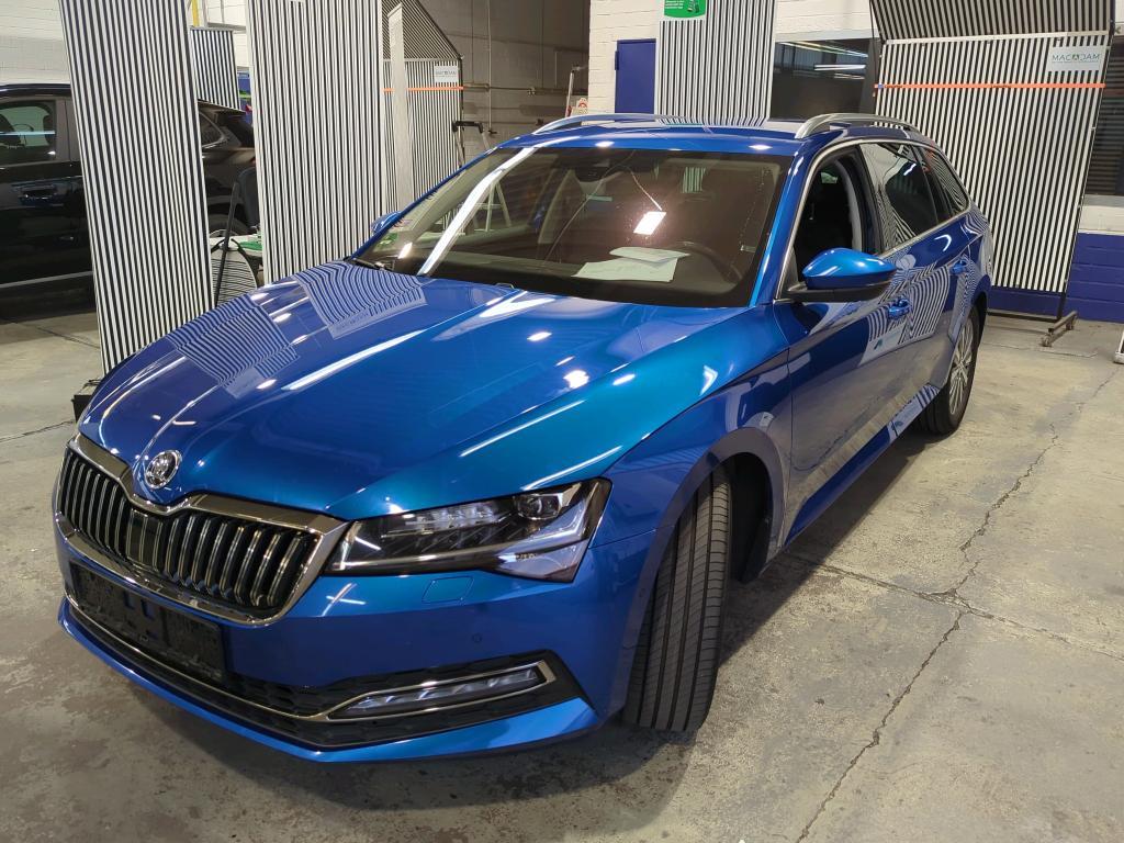 Skoda Superb COMBI 2.0 TDI DSG Style, 2022