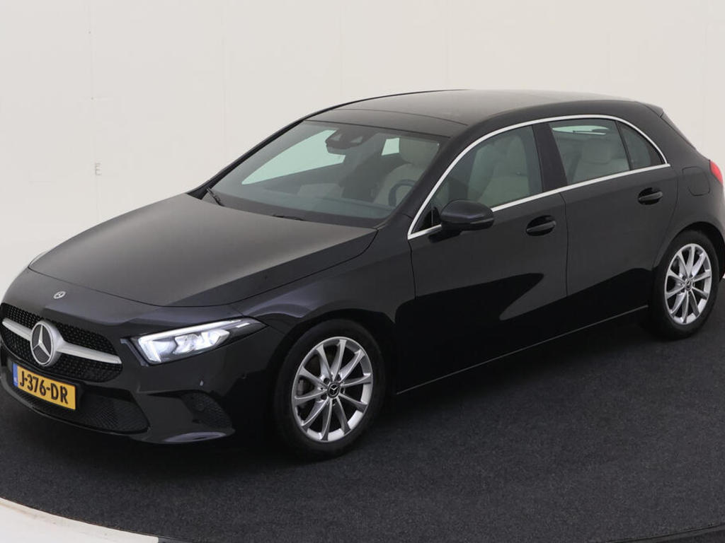 Mercedes-Benz A-KLASSE 180 136PK AUT BUSINESS SOLUTION LUXURY PANO, 2020
