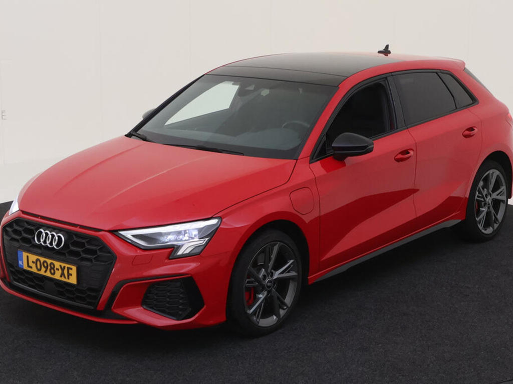 Audi A3 Sportback 45 TFSI PHEV 245PK S TRONIC S EDITION COMPETITION PANORAMA B&O, 2021