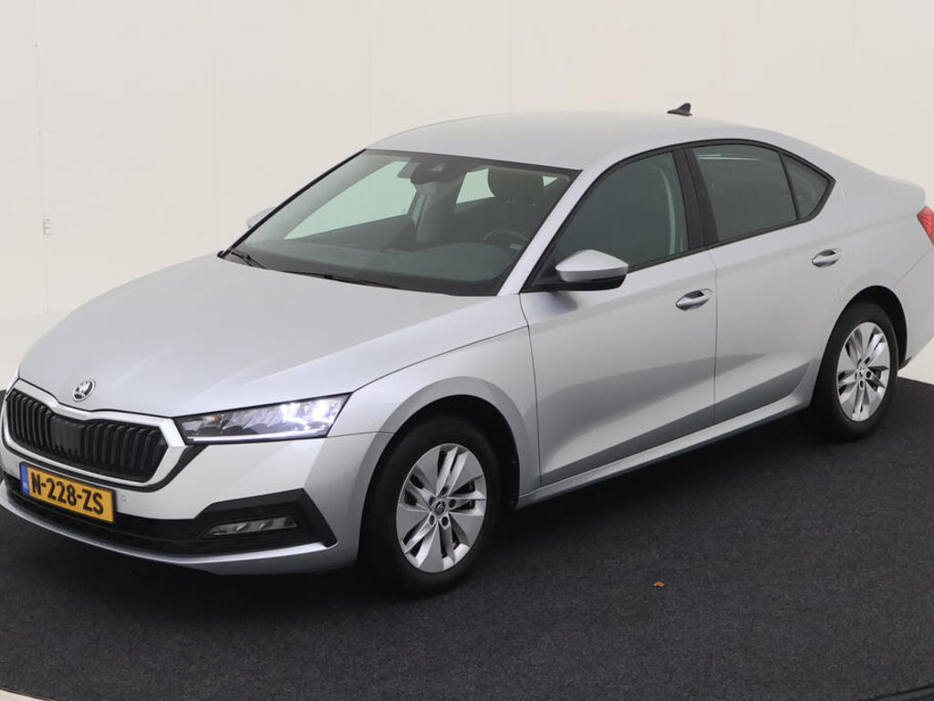 Skoda Octavia 1.0 TSI 110PK BUSINESS EDITION, 2022