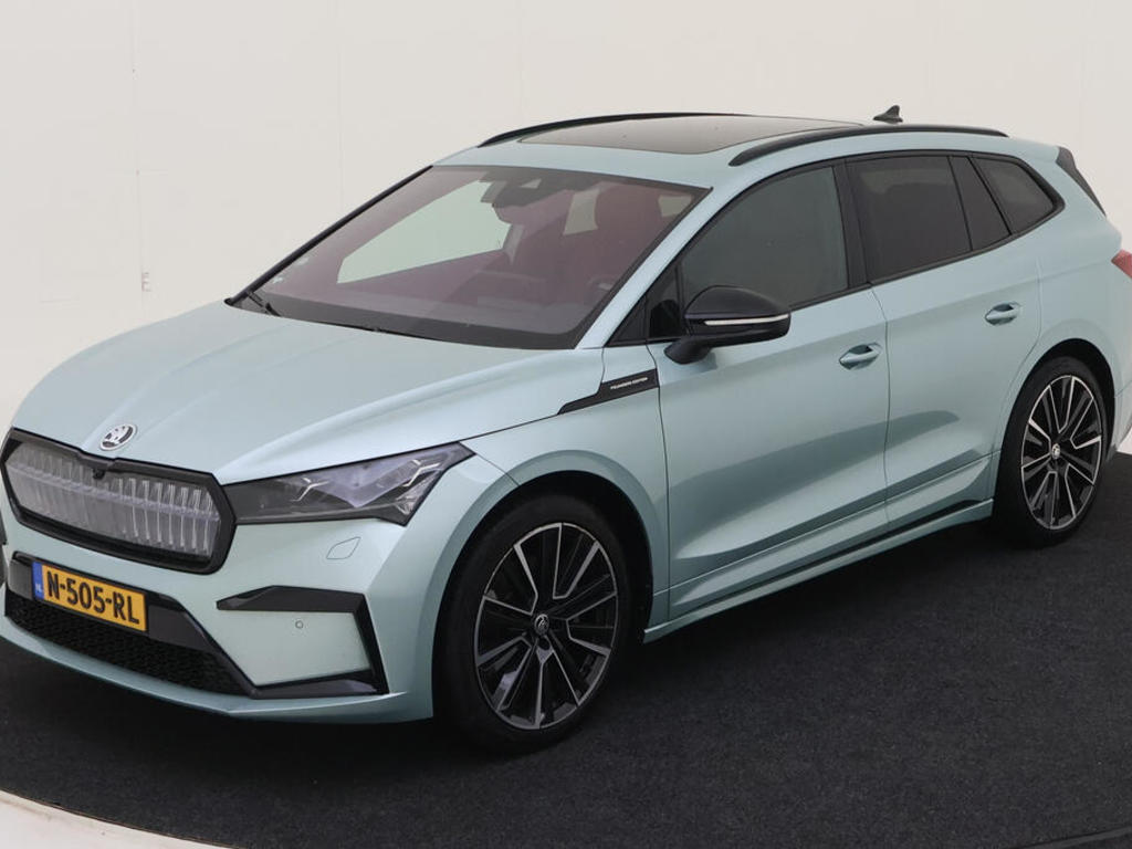 Skoda Enyaq iv 80 BEV 204PK 77KWH FOUNDERS EDITION SILVER COMFORT TECH, 2021