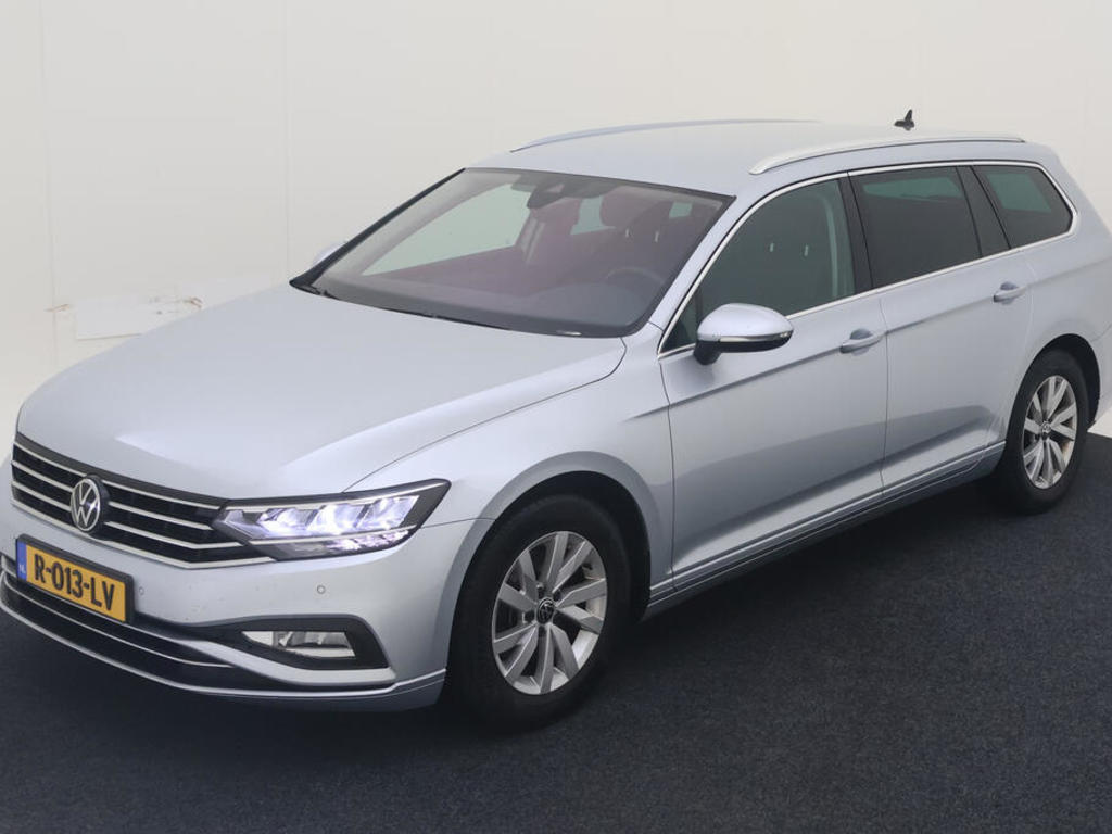 Volkswagen Passat variant 1.5 TSI 150PK DSG BUSINESS WINTER, 2022