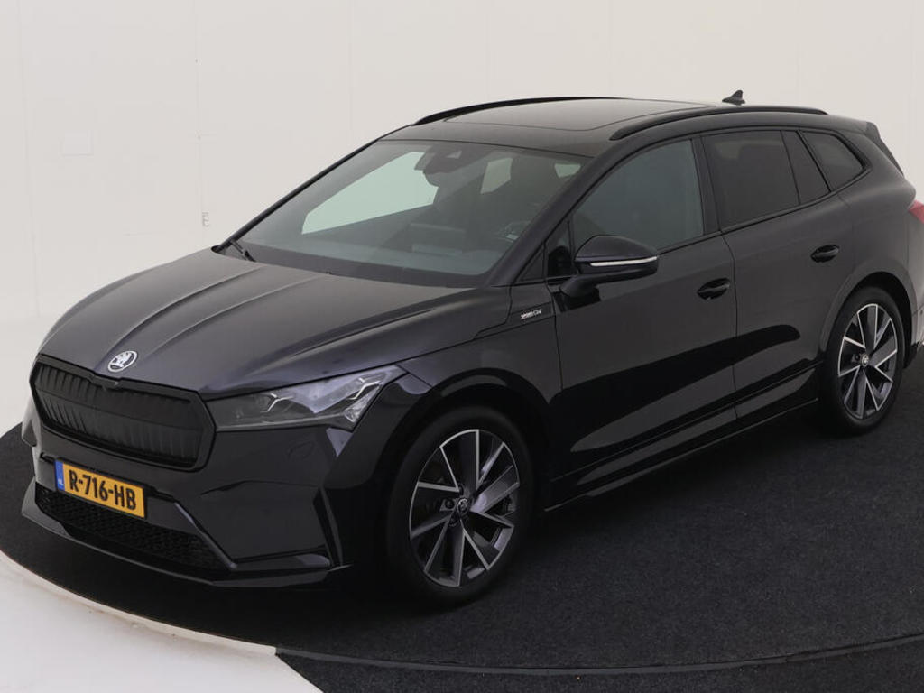 Skoda Enyaq iv 60 BEV 180PK 58KWH SPORTLINE COMFORT CLEVER PLUS SPORT PANORAMA, 2022