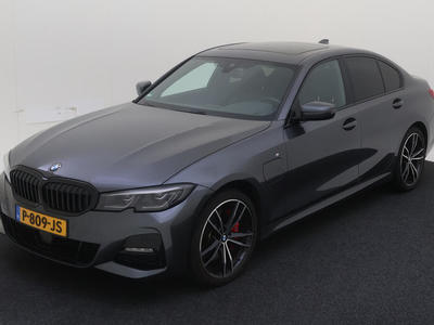 BMW 3-SERIE 320E PHEV 204PK AUT BUSINESS ED+ M SPORT PARK PANO TREKHAAK, 2022