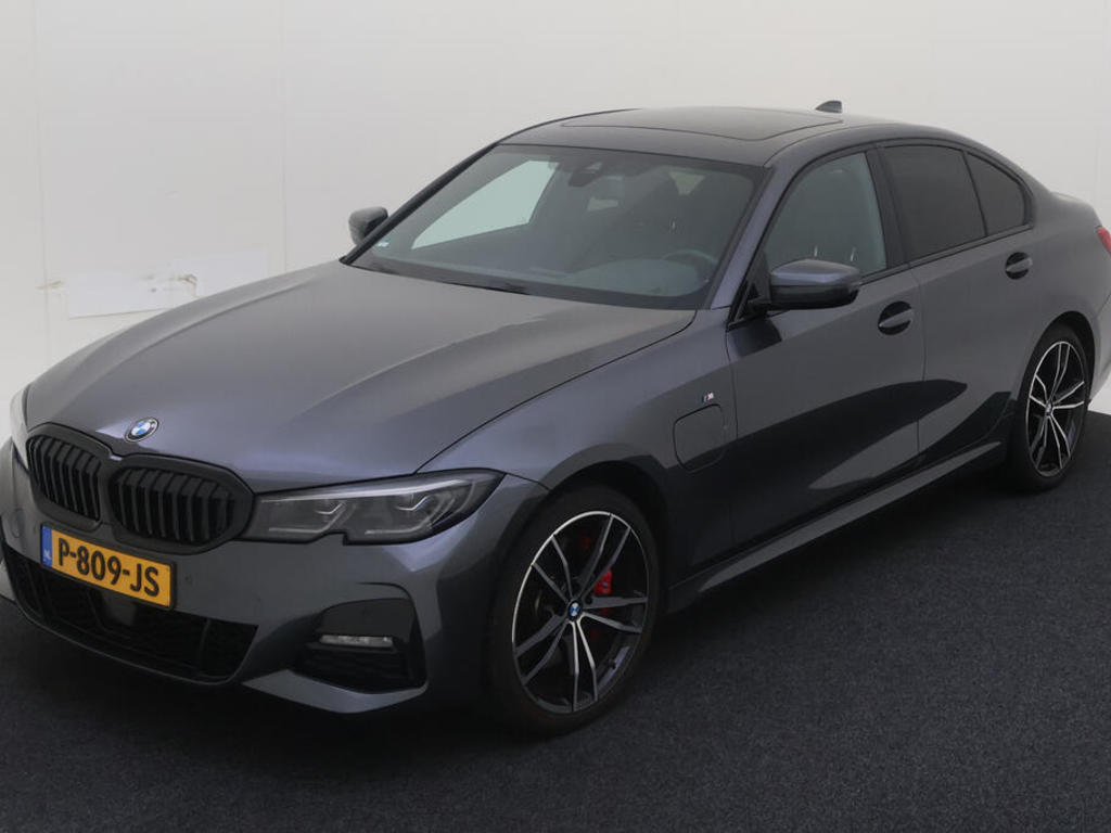 BMW 3-SERIE 320E PHEV 204PK AUT BUSINESS ED+ M SPORT PARK PANO TREKHAAK, 2022