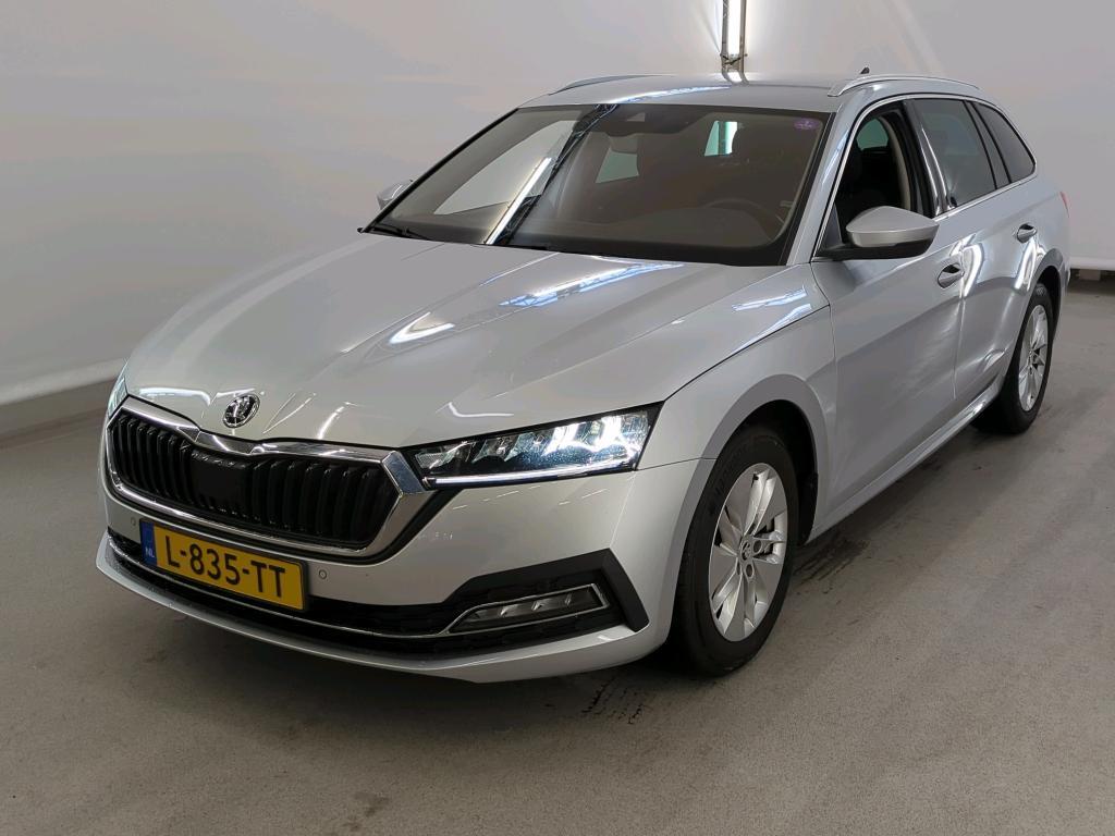 Skoda Octavia combi 1.5 E-TSI BUSINESS EDITION, 2021