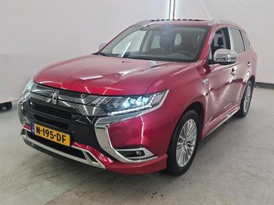 Mitsubishi Outlander 2.4 PHEV INTENSE+, 2021