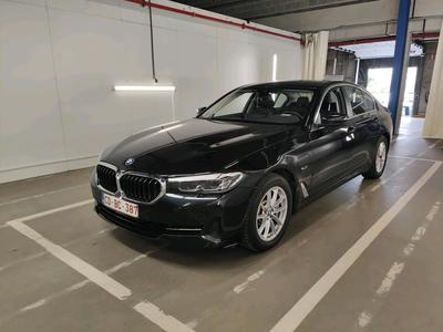 BMW 5 reeks berline 5 REEKS BERLINE 530E 215KW (PHEV) 215KW/292PK 4D/P AUTO-8 - CO2 ONVOLLEDIG, 2023