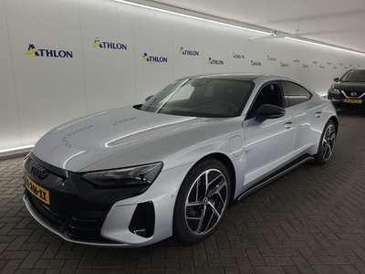 Audi E-tron gt - 4D 390KW, 2021