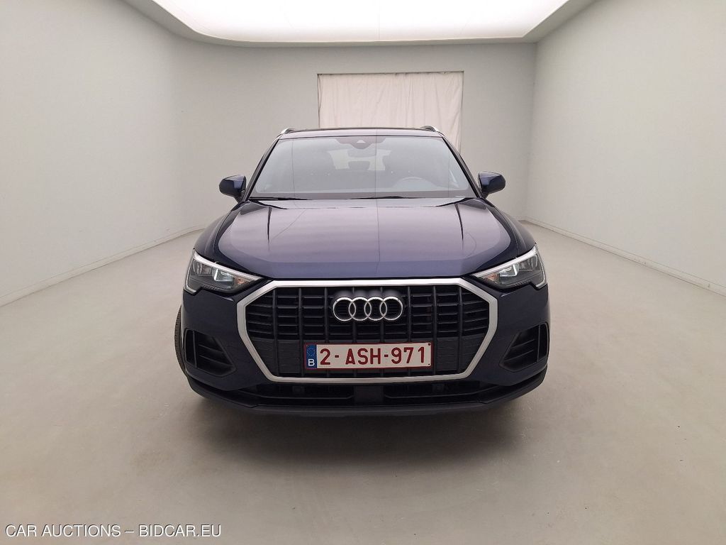 Audi Q3 - 2019 Q3 45 TFSIE PHEV ATTRACTION S TRON.(180 KW), 2021