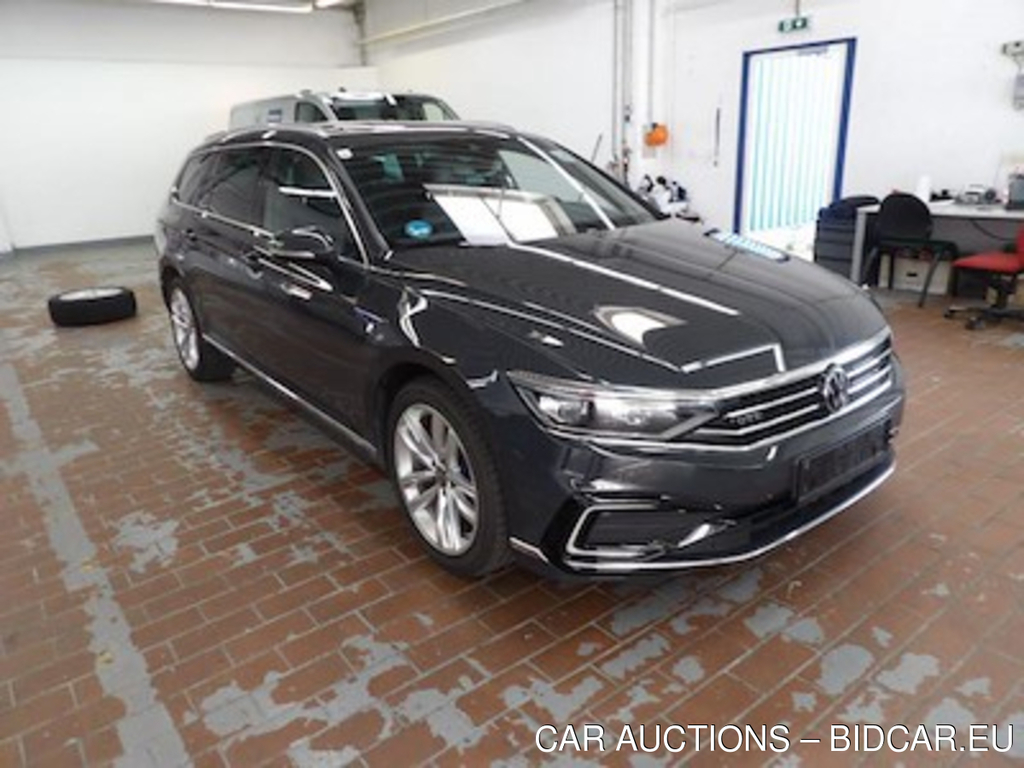 Volkswagen PASSAT 1.4 TSI DSG GTE VARIANT