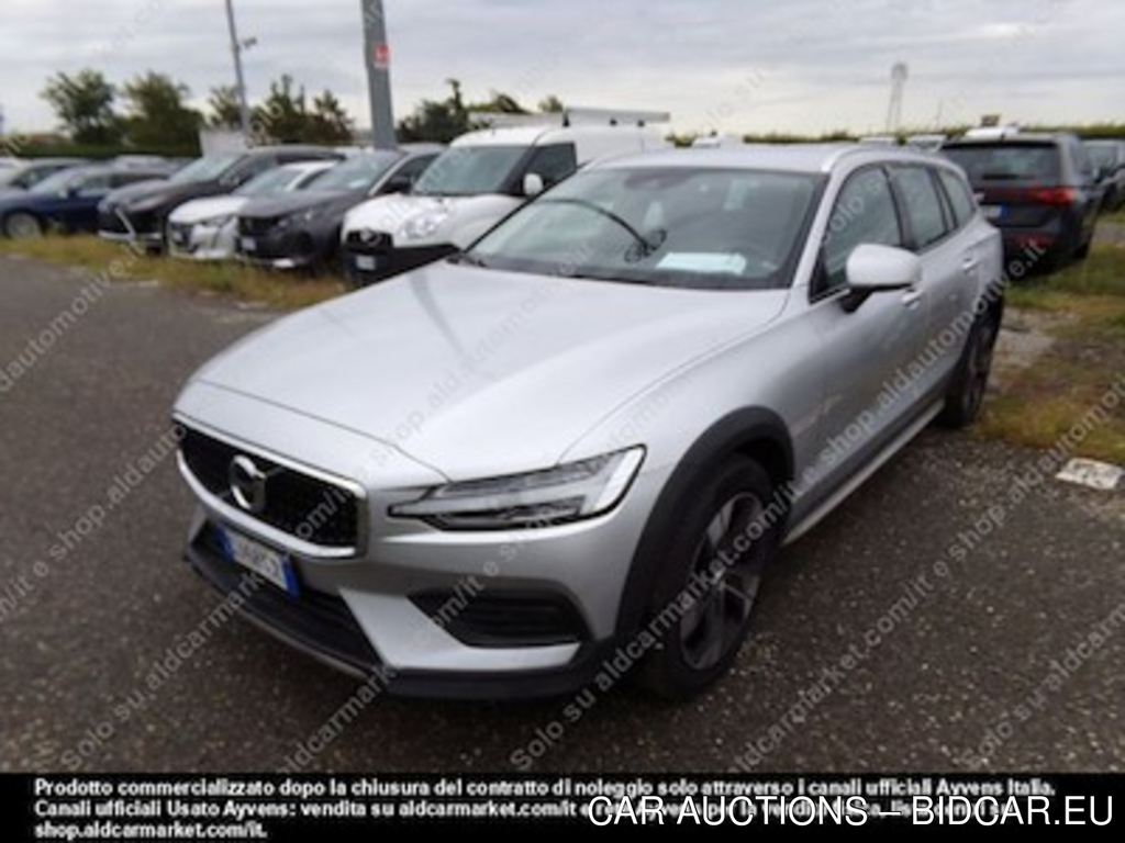 Volvo v60 pccross C B4 D -